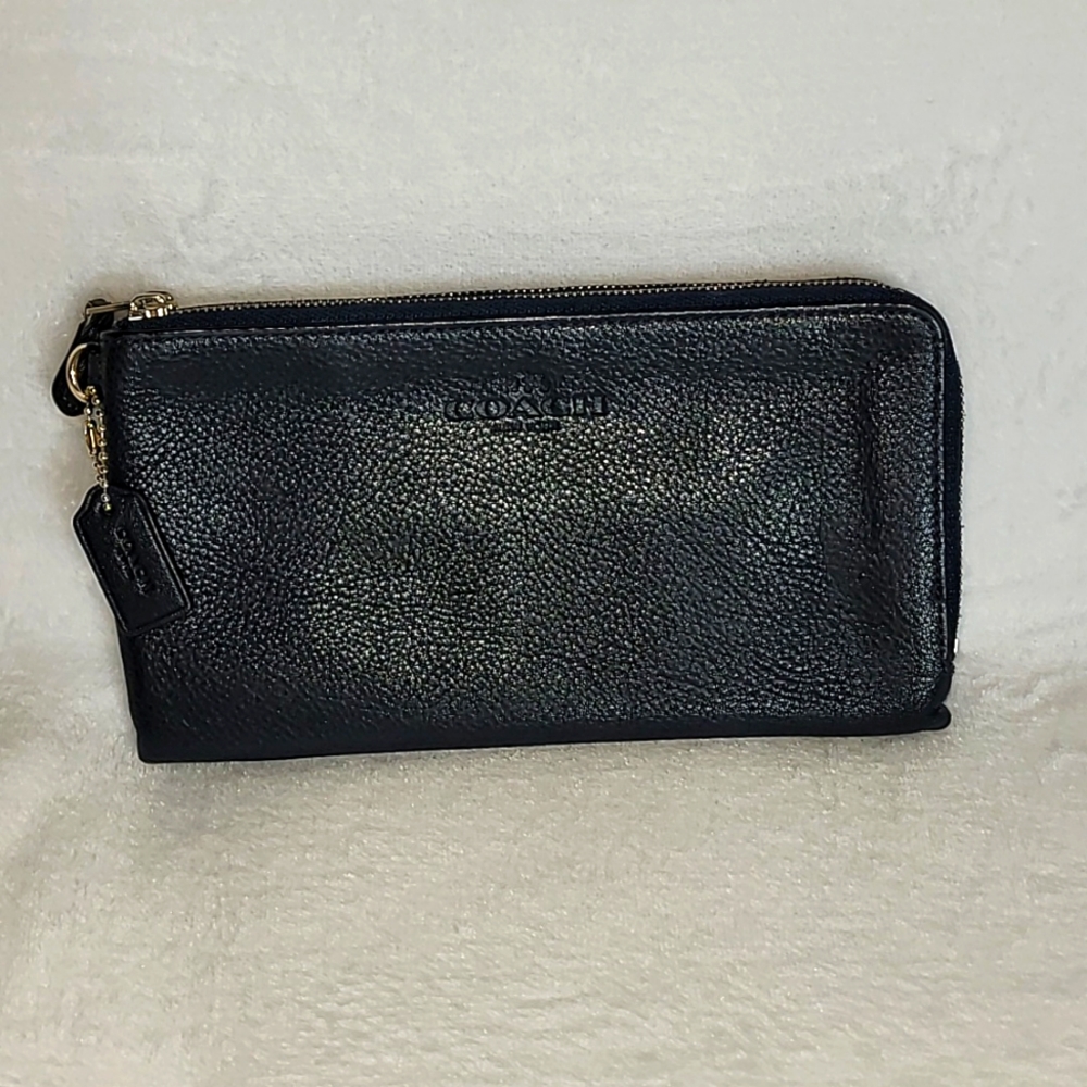 COACH Wallet Pebble Leather Double Zipper